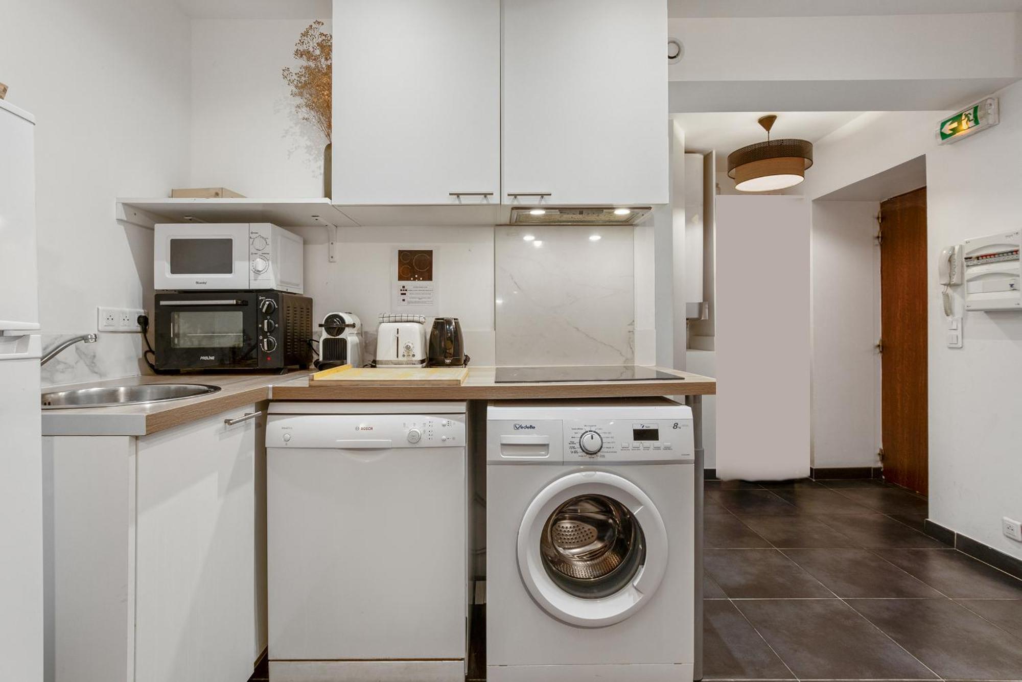 Saint Charles Apartments Монпелие Екстериор снимка