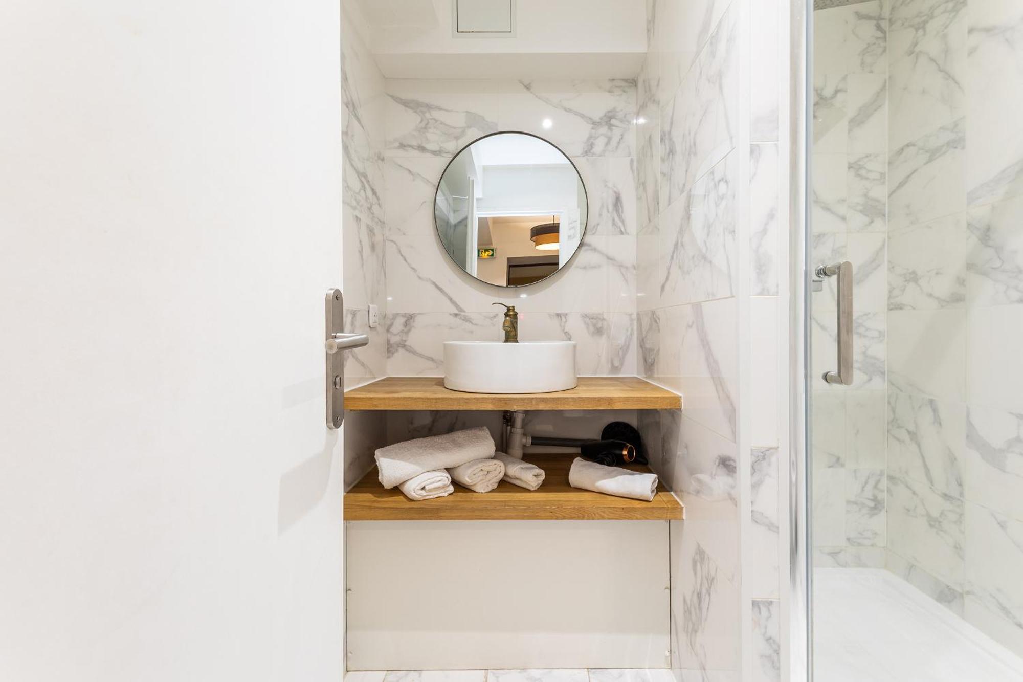 Saint Charles Apartments Монпелие Екстериор снимка