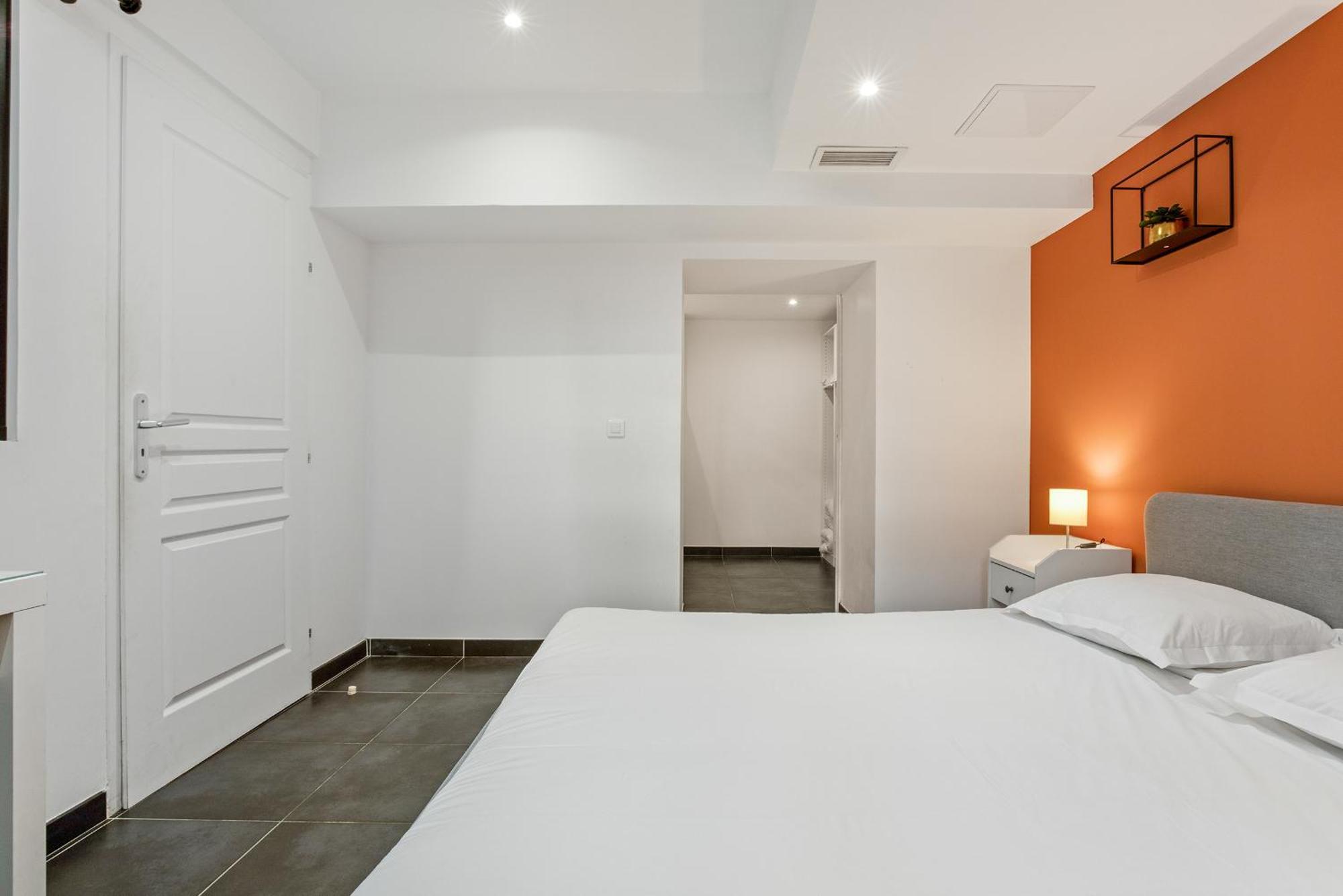 Saint Charles Apartments Монпелие Екстериор снимка